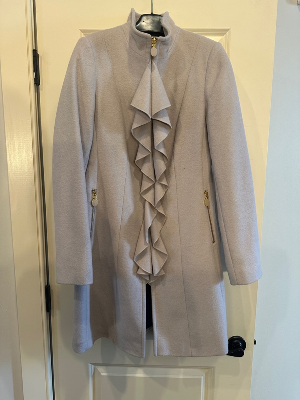 Women's Ruffle-Front Light Gray/Cream Coat